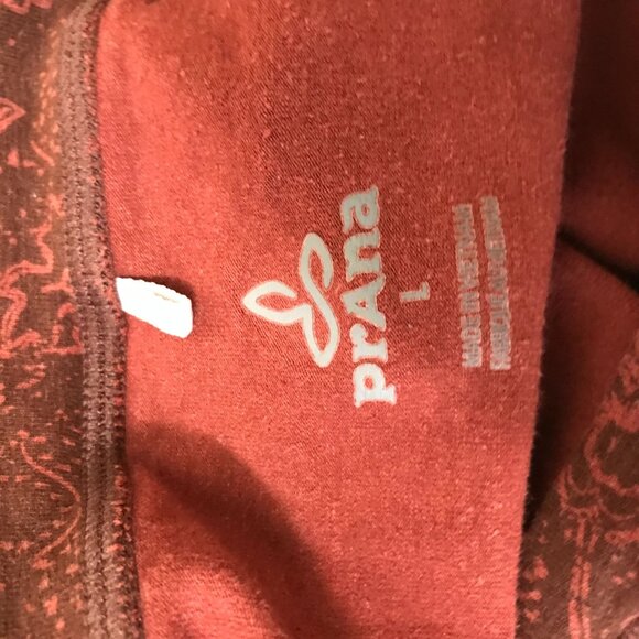 PRANA - WOMEN'S LARGE - MAROON LONG SLEEVE ROUND NECK PULL-OVER TOP SHIRT - Picture 5 of 6